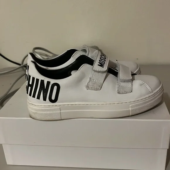 Kids moschino sneakers